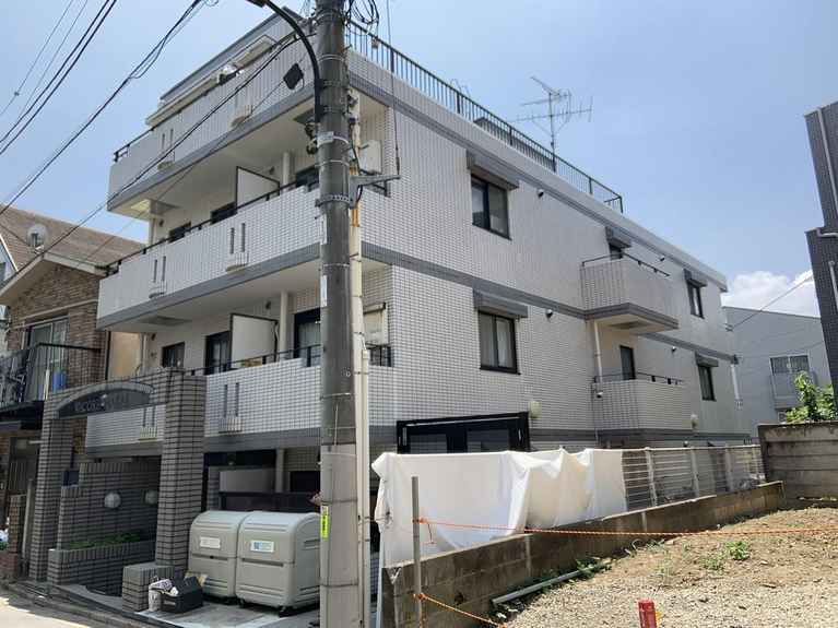 ワコーレナカイ 外観