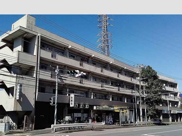 第1秋山エンタービル 外観