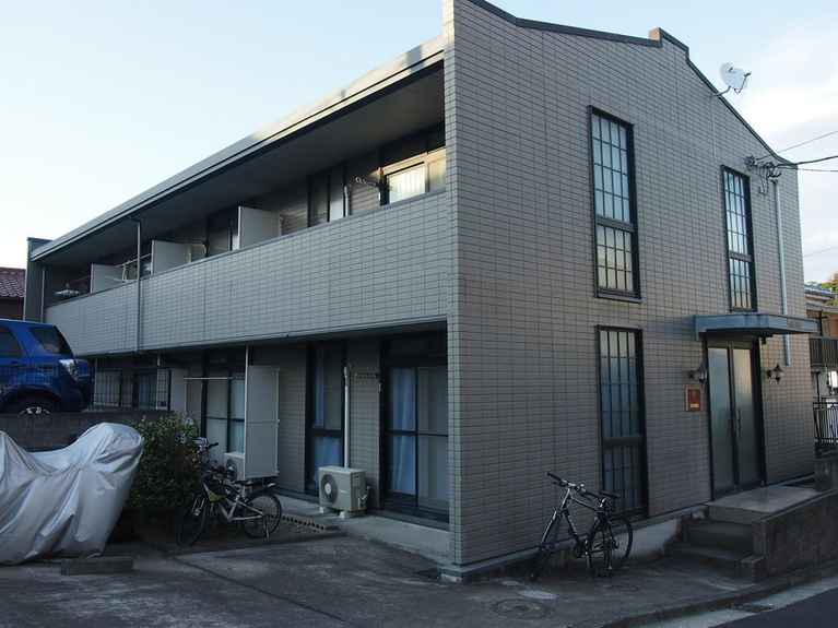 レオパレスラ・ロング 外観