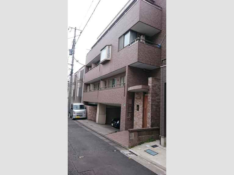 T-マークコート 外観