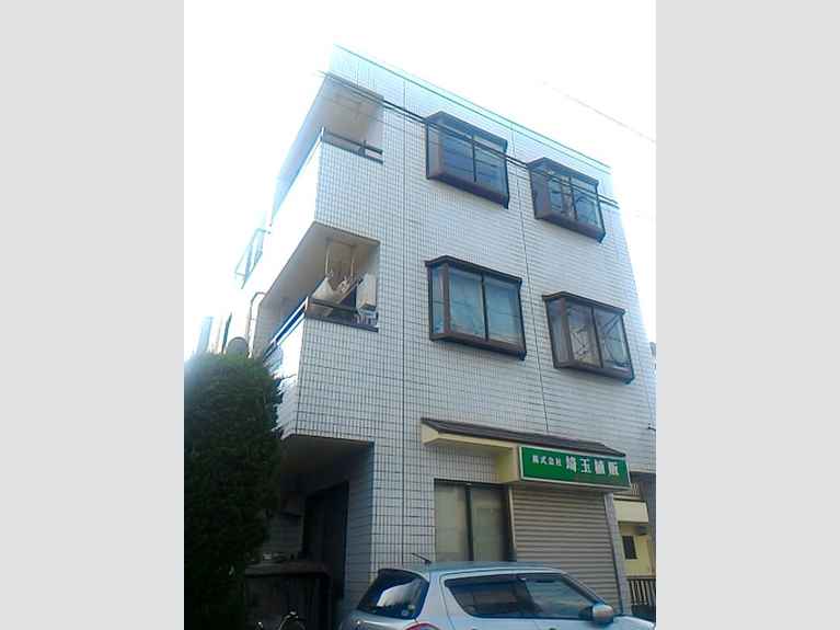 エクセレント東大成 外観