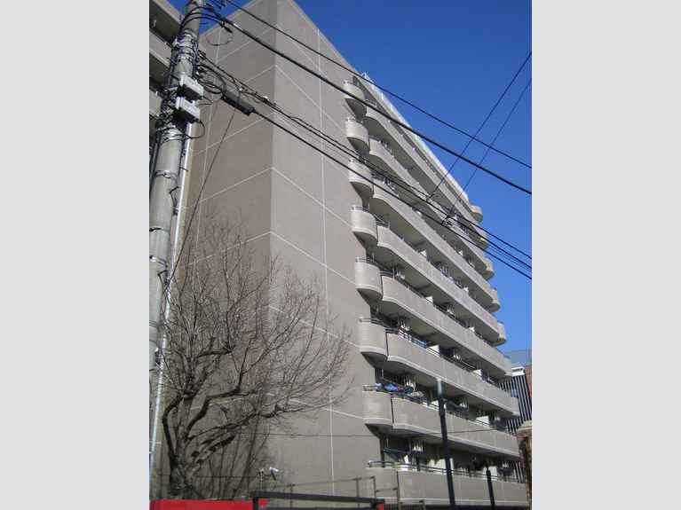 ロイヤルフラット野毛山壱番館 外観