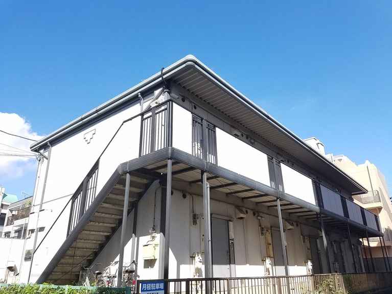 フローラ イワセ 外観