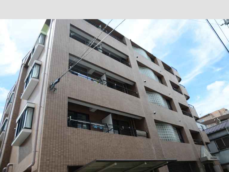 ベルシャンブル小山 外観