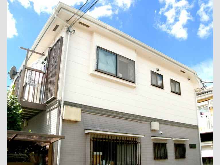 ガーデンウエスト 外観