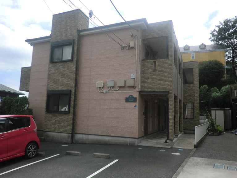 フリーフル善行坂 外観