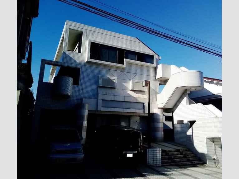 ヴィヴァーチェ東寺尾 外観
