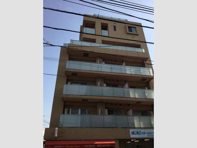 シェプレジール 外観