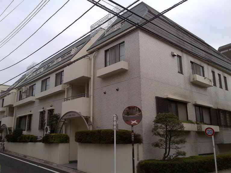 WOODENBELL 外観