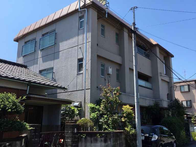 シャトル青木 外観