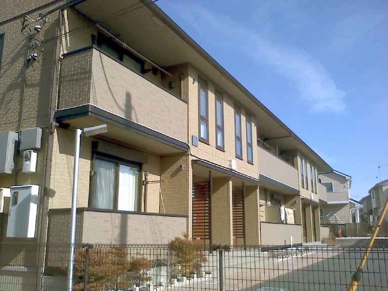 ルミエールA棟 外観
