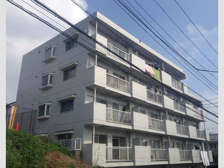 フジビューあざみ野 外観