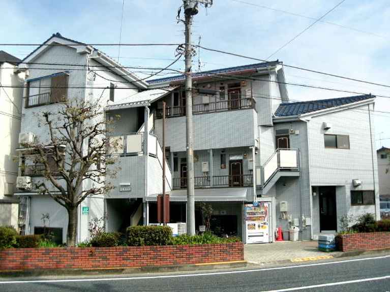 ドミール・ミナミ 外観