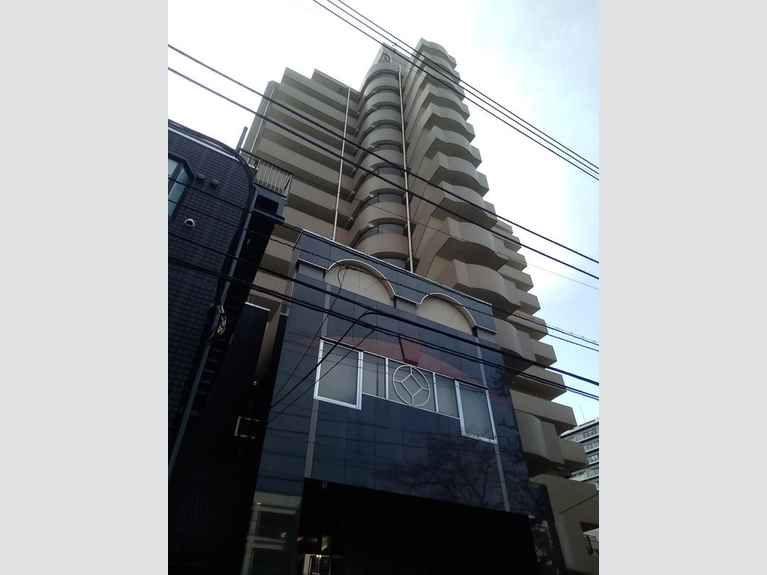 サンシュロス昭島 外観