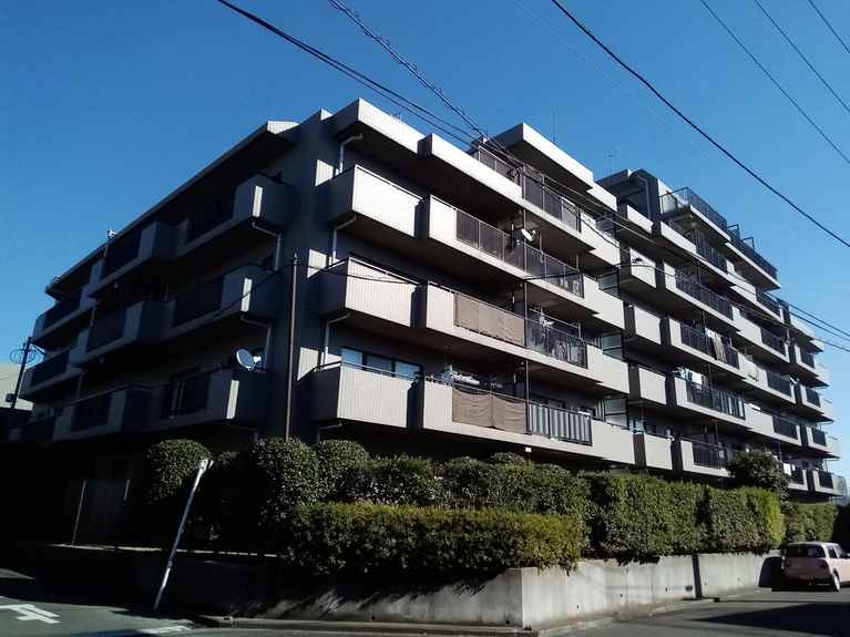 ヒルトップ横浜東寺尾センターピア 外観