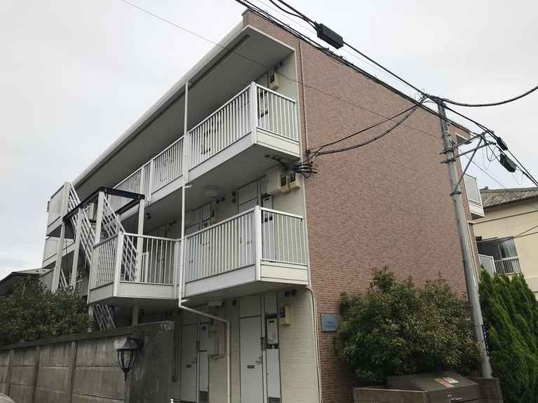 レオパレスアミティエ 外観