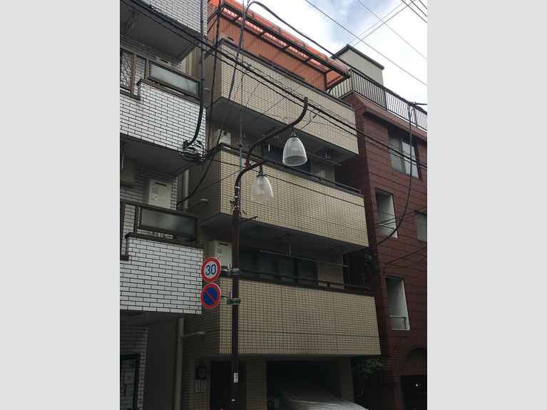 カスティル金井 外観
