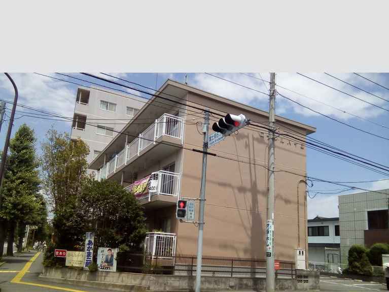 ローレルハイツ 外観
