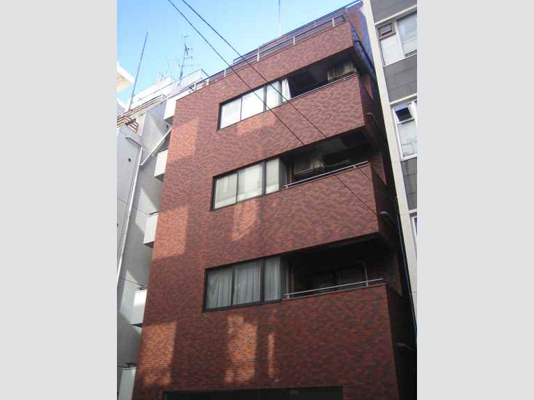 ハイツ新富町 外観