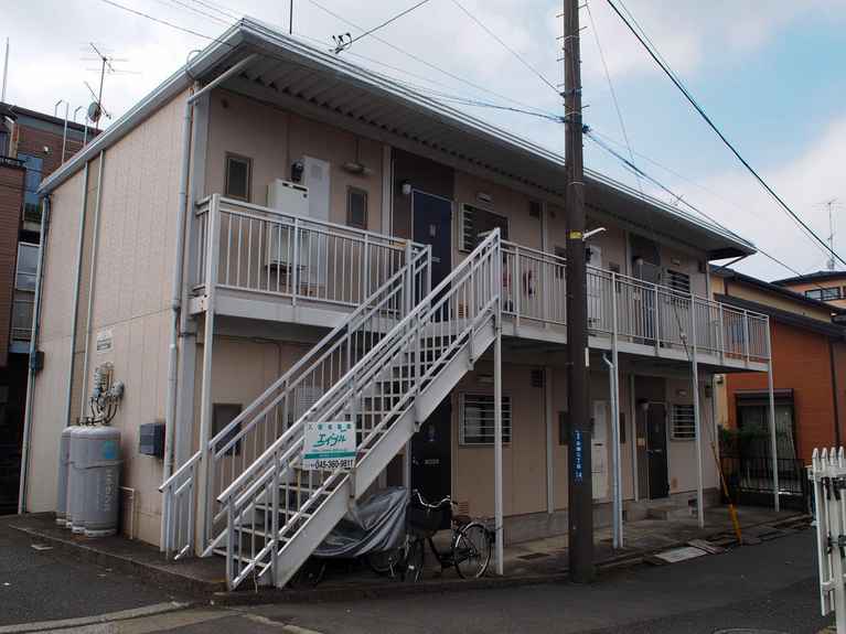 マイネスハイム本郷 外観