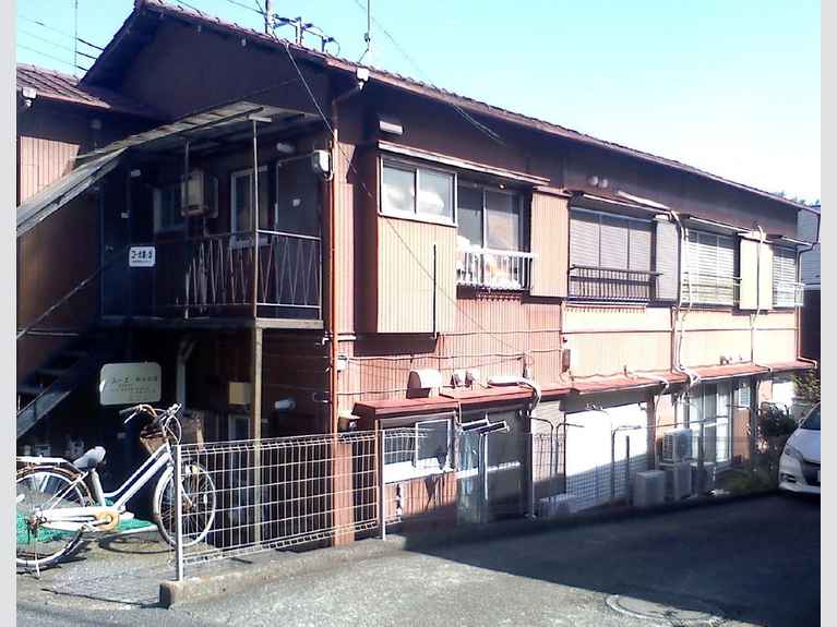 コーポ高ケ坂 外観