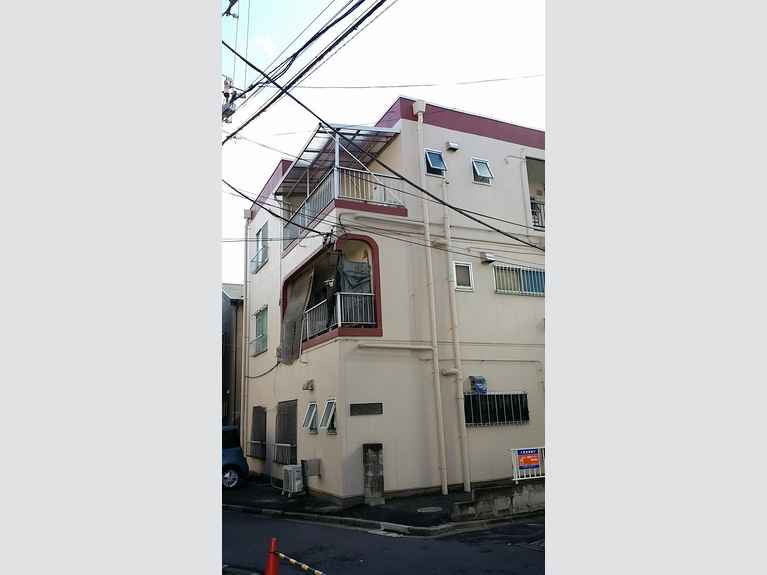 マンションサンライズシラヒゲ 外観