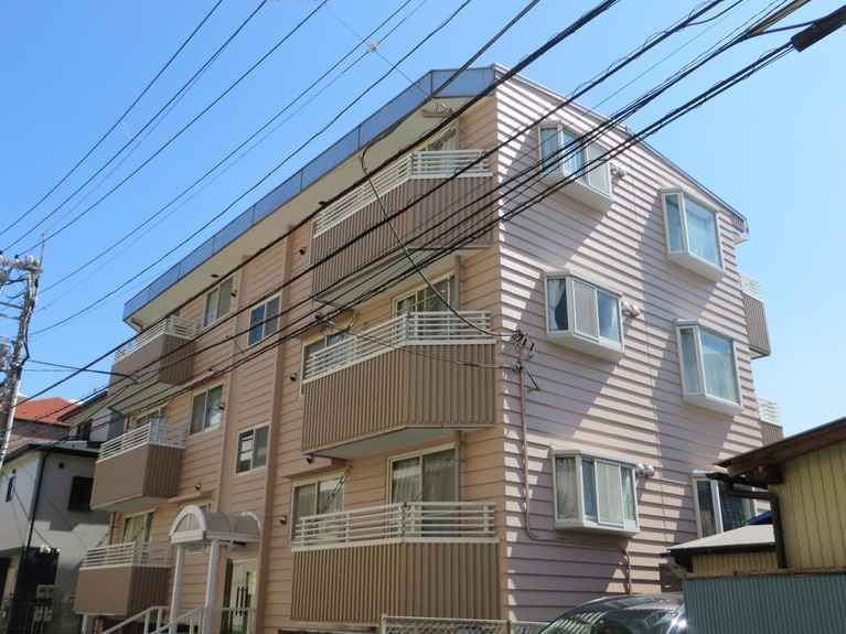 第二ファミーユ白木 外観