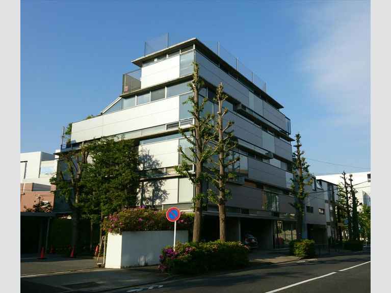 fwビル 外観