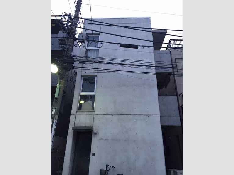 ROOMS 外観