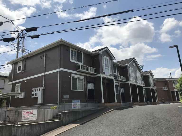 サンプレシャス 外観