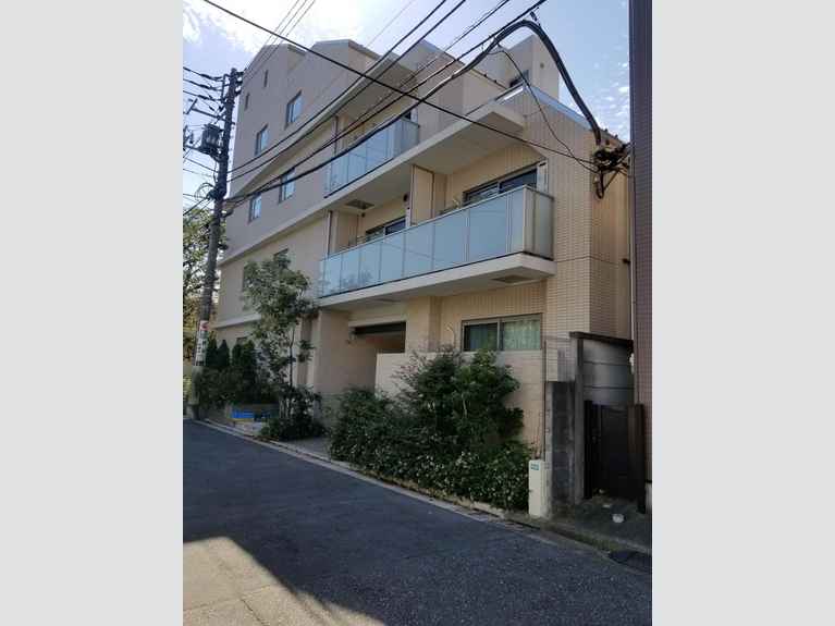 beRoom中野 外観