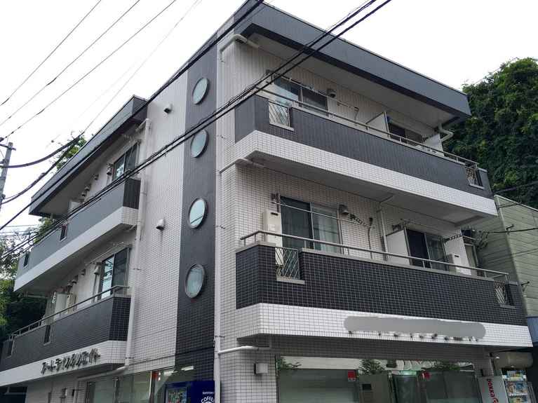 アートヒルズ 外観
