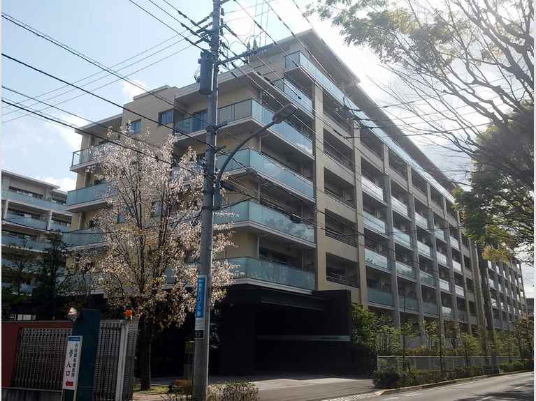 パークホームズ調布桜堤通り 外観