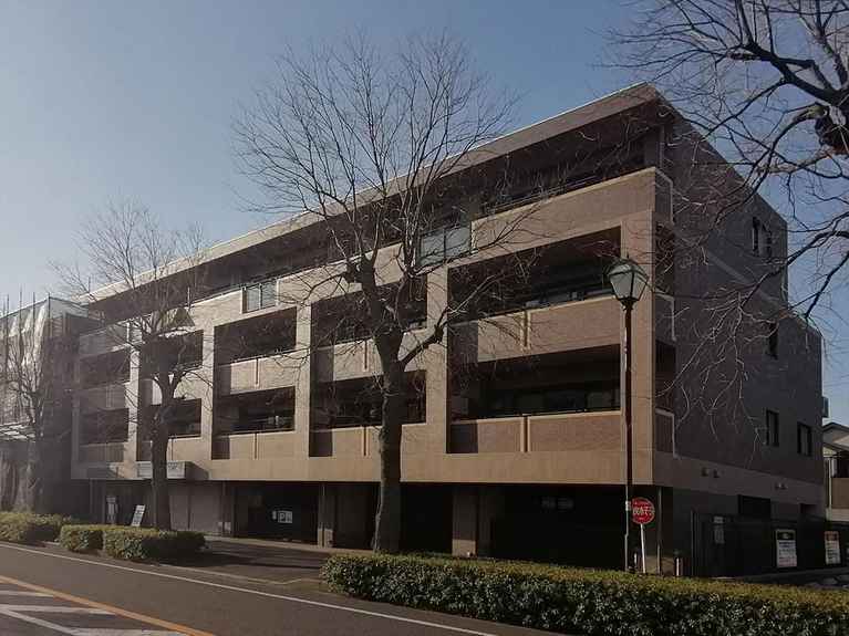 レシェンテ御塚山 外観