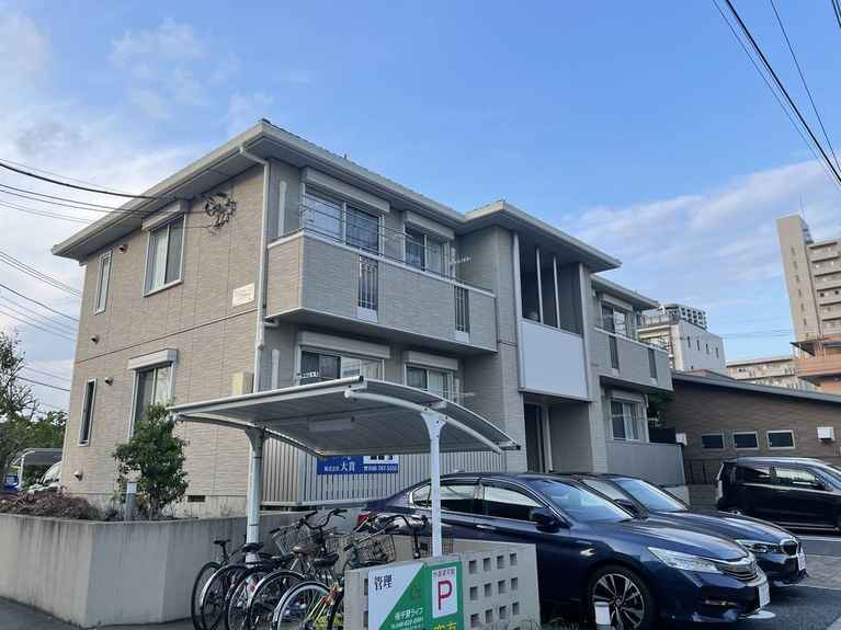クリスタルパレス 外観
