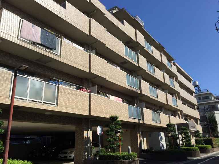 ローヤルシティ蕨塚越 外観