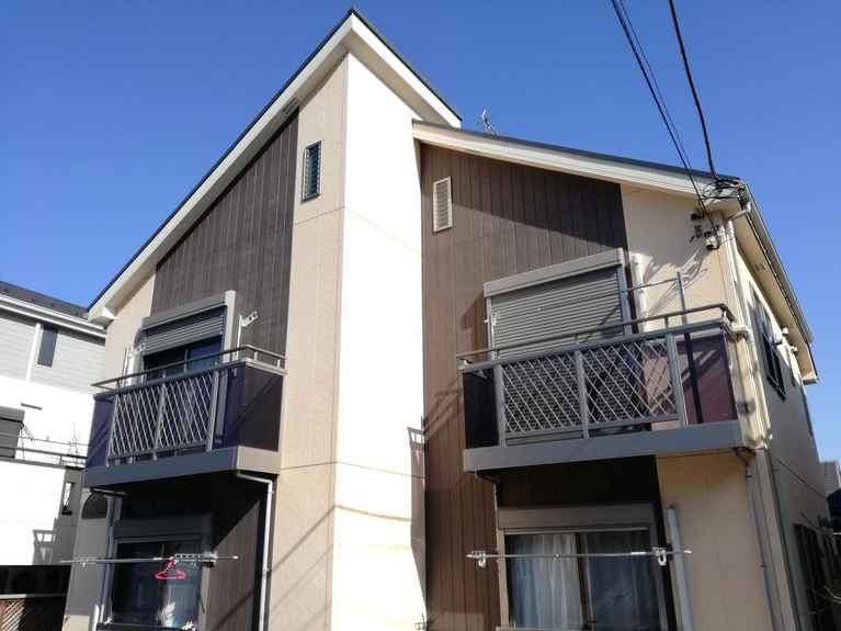 シャイニーハウス 外観