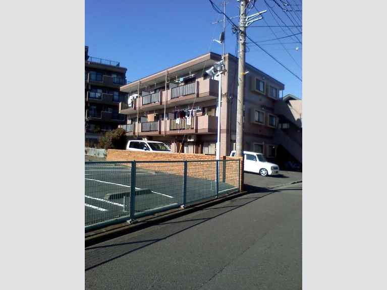 幸ハイツ 外観