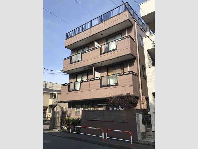 エスコートわらび 外観