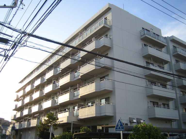 上大岡ガーデンハイツ 外観