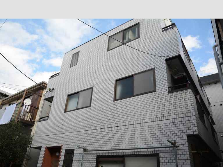 アビタシオン下小田中 外観