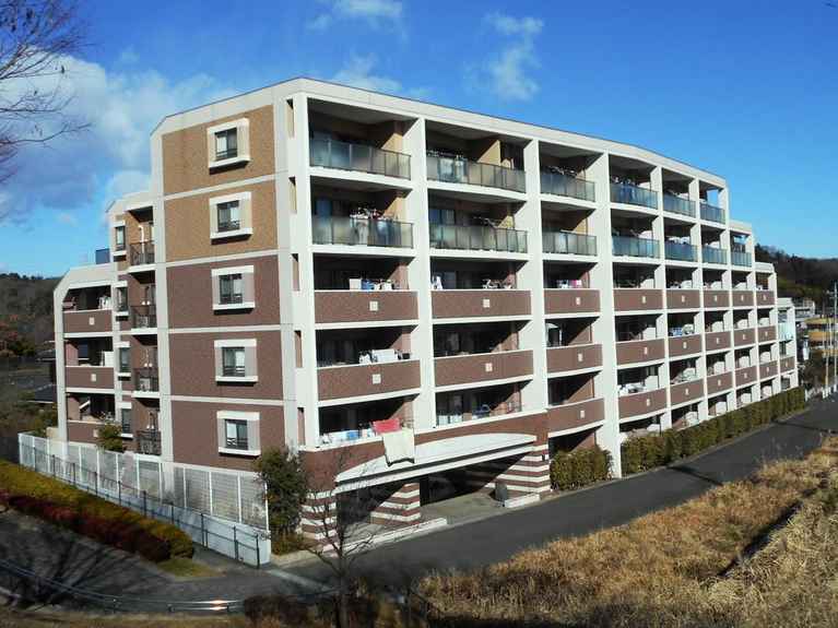 アンビシャスパーク南大沢 外観