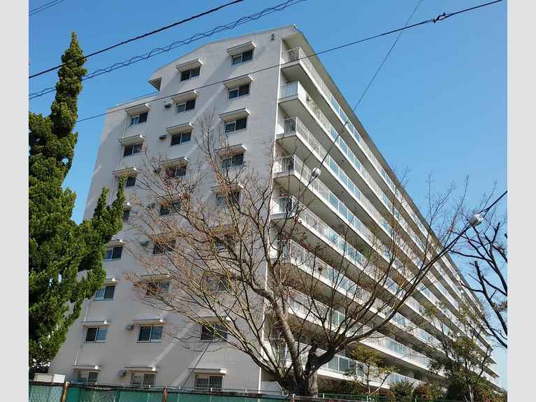 大倉山ハイム2号棟 外観