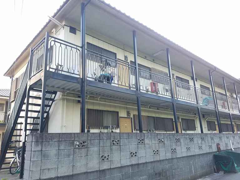 ハイツ友 外観
