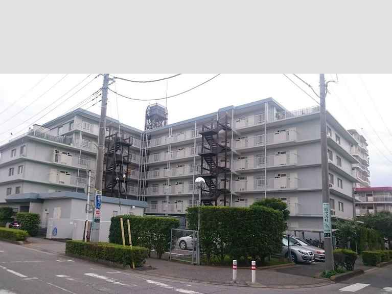 ルーセル南浦和 外観