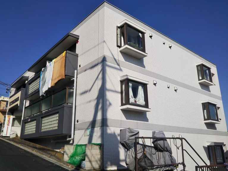 ナイスヒルズ岸谷 外観