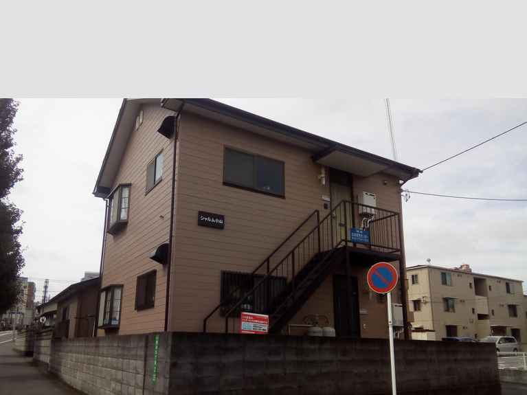 シャルム小山 外観