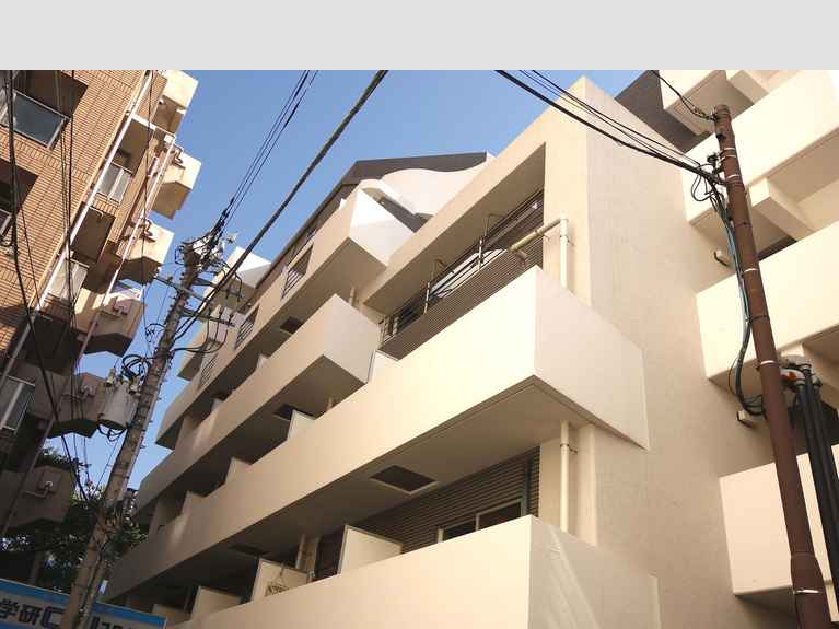 ラウンドマンションII 外観