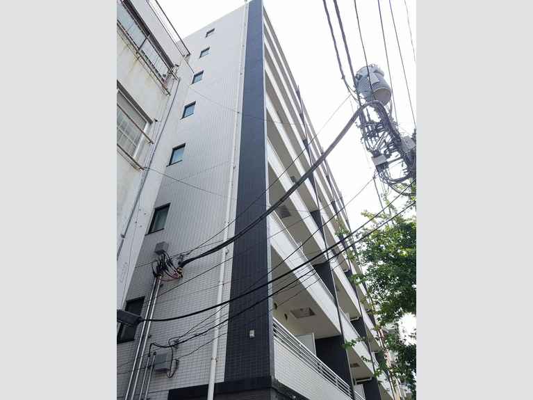 LEA横浜吉野町駅前 外観