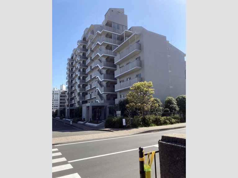 鎌倉岡本ガーデンホームズ 外観